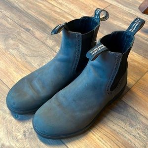 ‼️‼️SOLD‼️‼️Blundstone woman size 6.5 AUS ( 9.5 US)